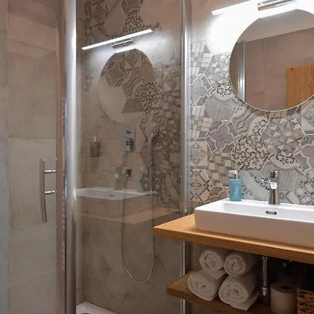 Vlastovci Dum Guest house