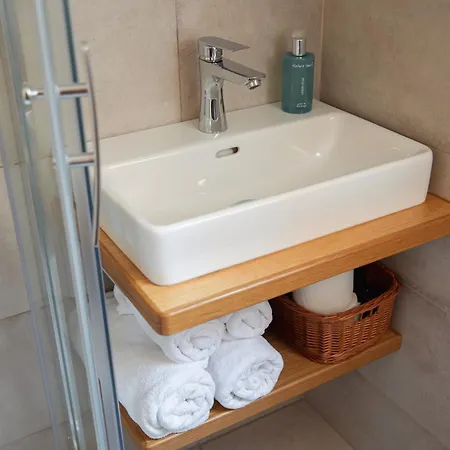 Vlaštovčí Dům